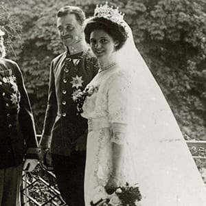 Kaiser Franz Joseph I. bei Hochzeit Kaiser Karls I.