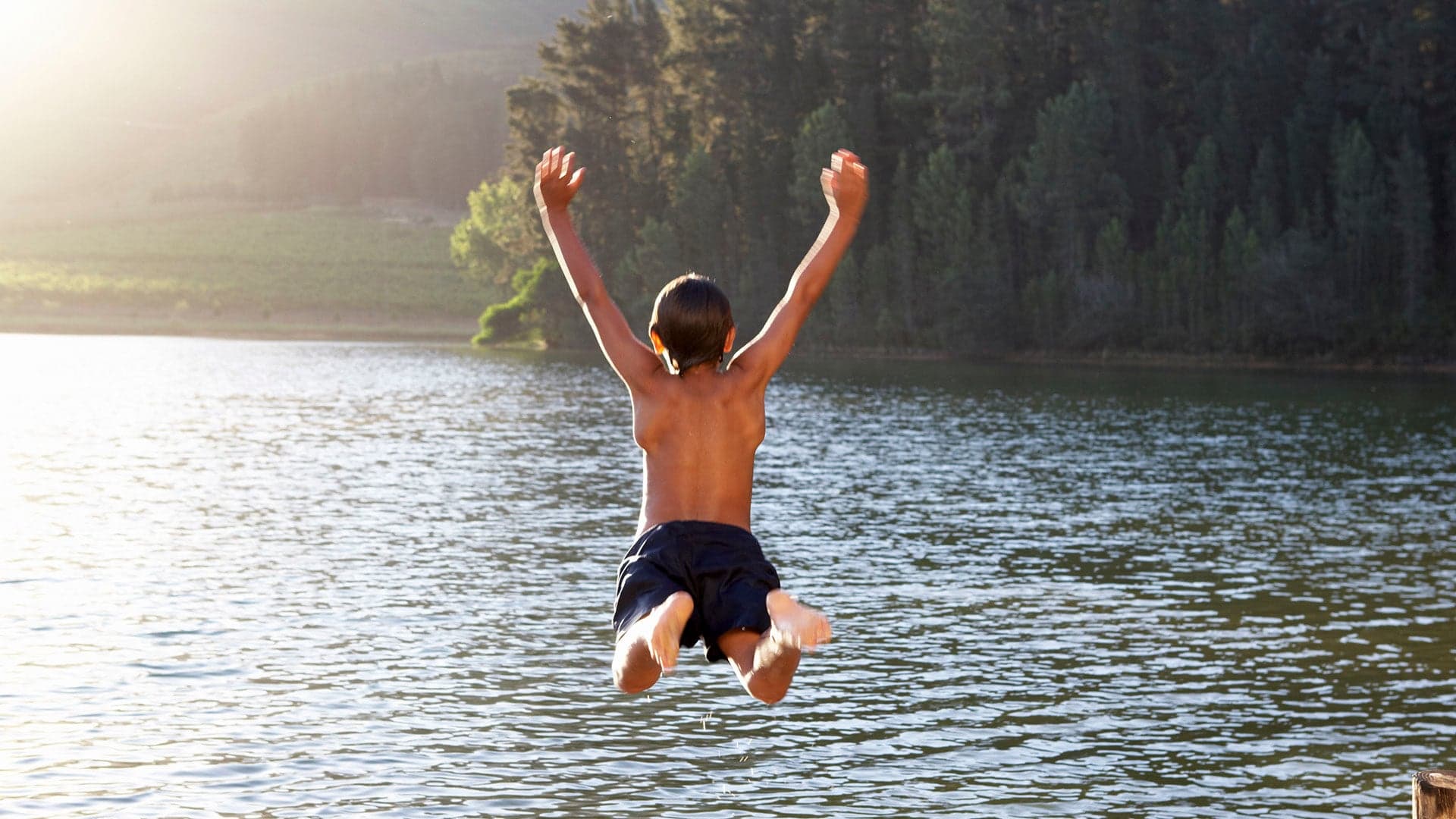 What it feels like to jump into Ontario’s Lake Rosseau on May 24