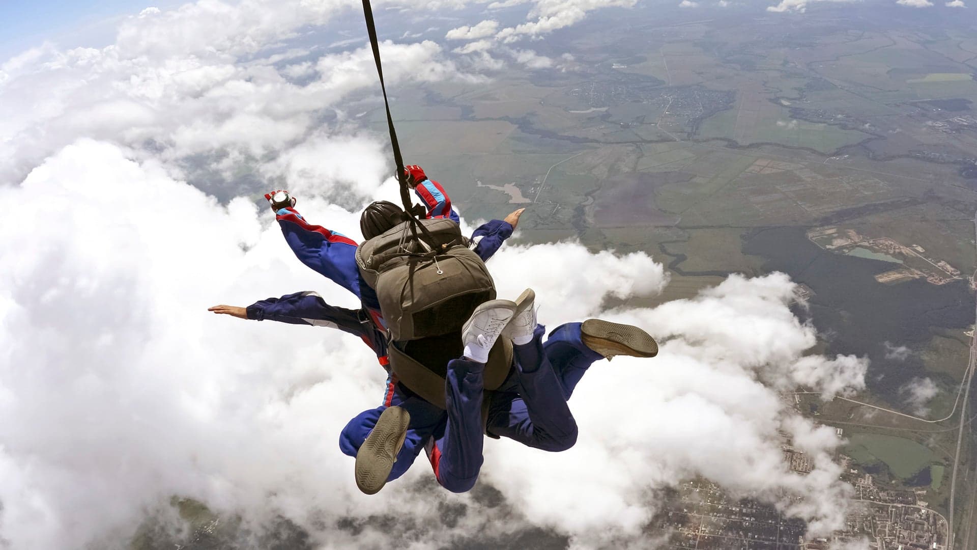 What it feels like to skydive for the first time