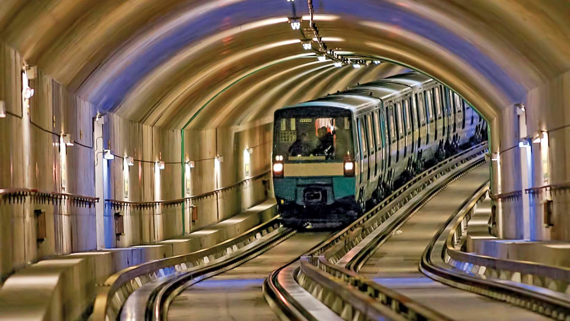 What it feels like to drive a train on Montreal’s metro