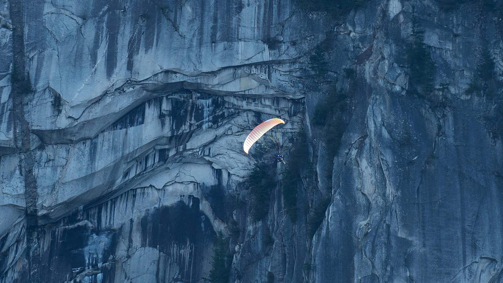 What it feels like to jump off the Stawamus Chief in Squamish