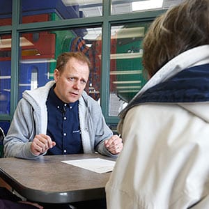 April 9, 2016 - 160409 - Winnipeg Liberal MP Kevin Lamoureux meets with people at a fast food restaurant in his north west Winnipeg constiuency Saturday April 9, 2016. Lamoureux has made himself available for the last 20 years to talk with people every Saturday from 10 until 2. Not surprisingly, Lamoureux is the most talkative MP in Ottawa. John Woods / Maclean's