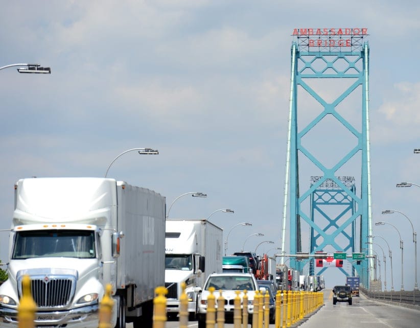 The Ambassador US/Canada bridge and border crossing at Windsor, Ont. and Detroit, MI on July 11, 2014. (Stephen C. Host/CP)
