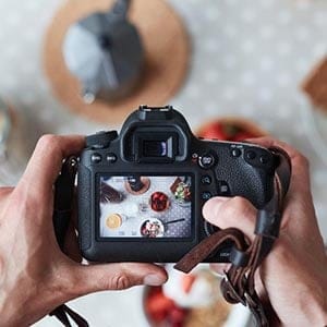5221 Photographers (Shutterstock)