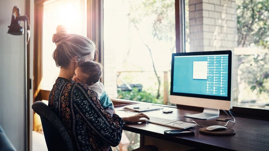 The worst age for women to have kids in terms of career