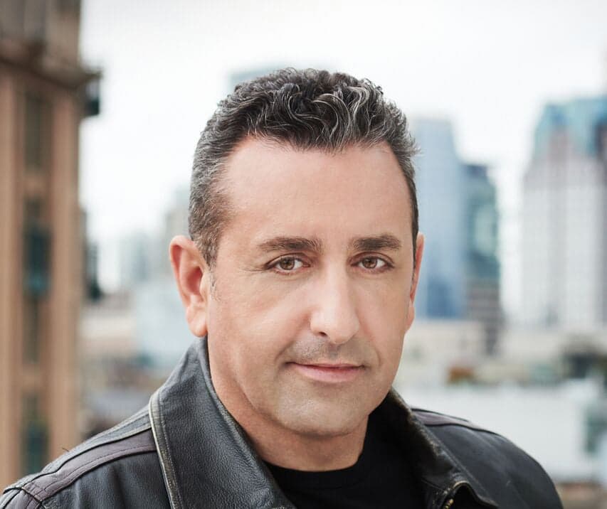 I experienced 'conversion therapy'—and it's time to ban it across Canada