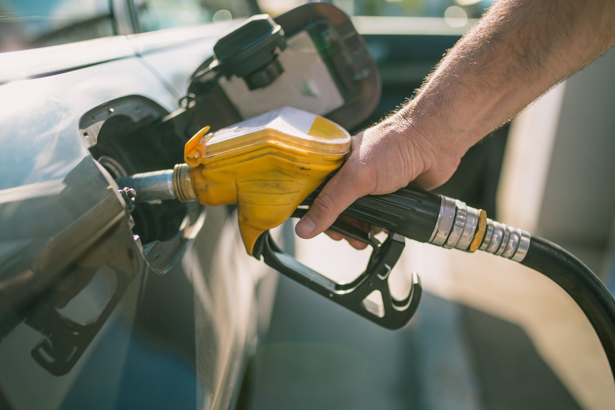 Someone refuelling their car at a gas station. (iStock/Getty Images)