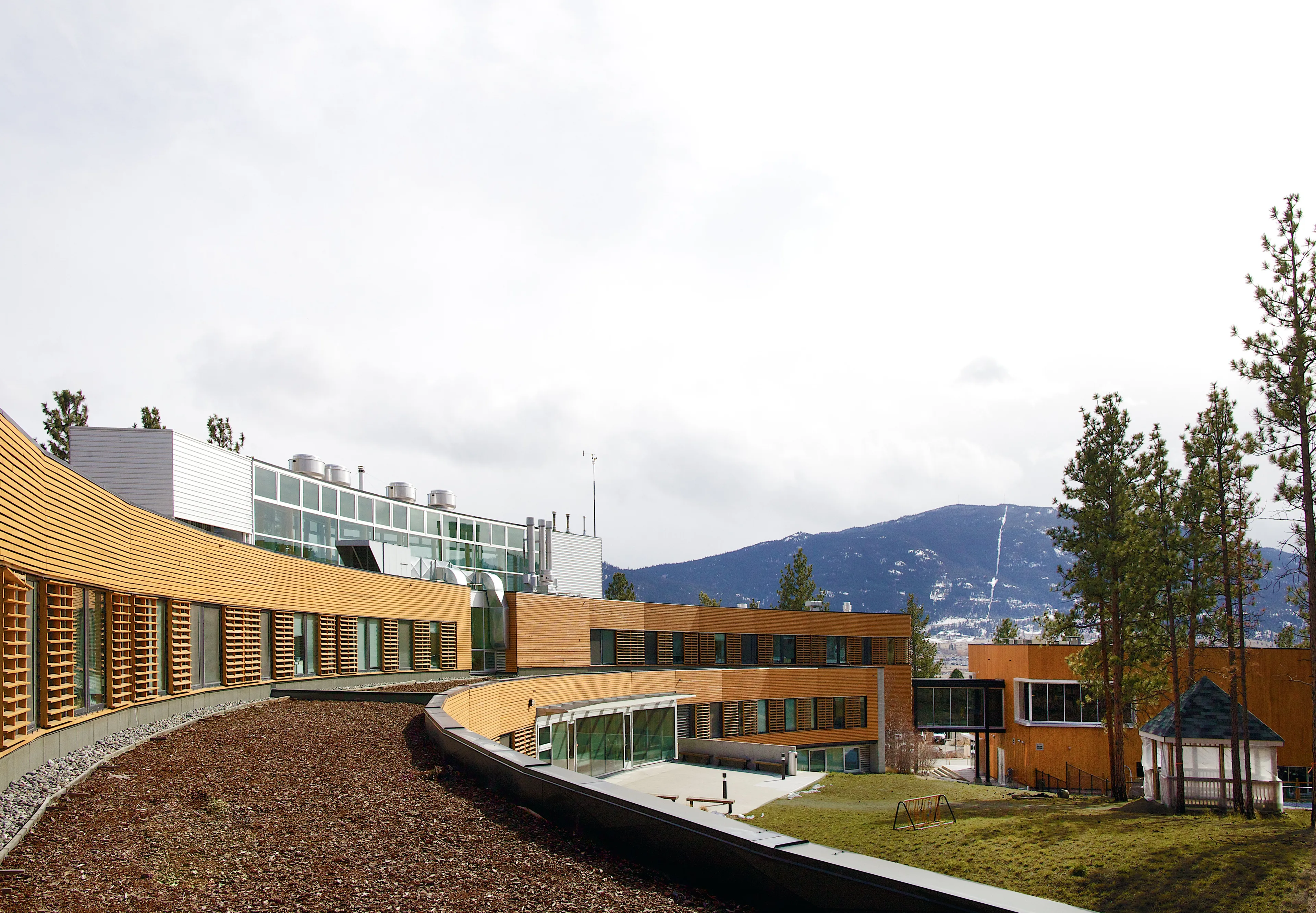 Nicole Valley campus