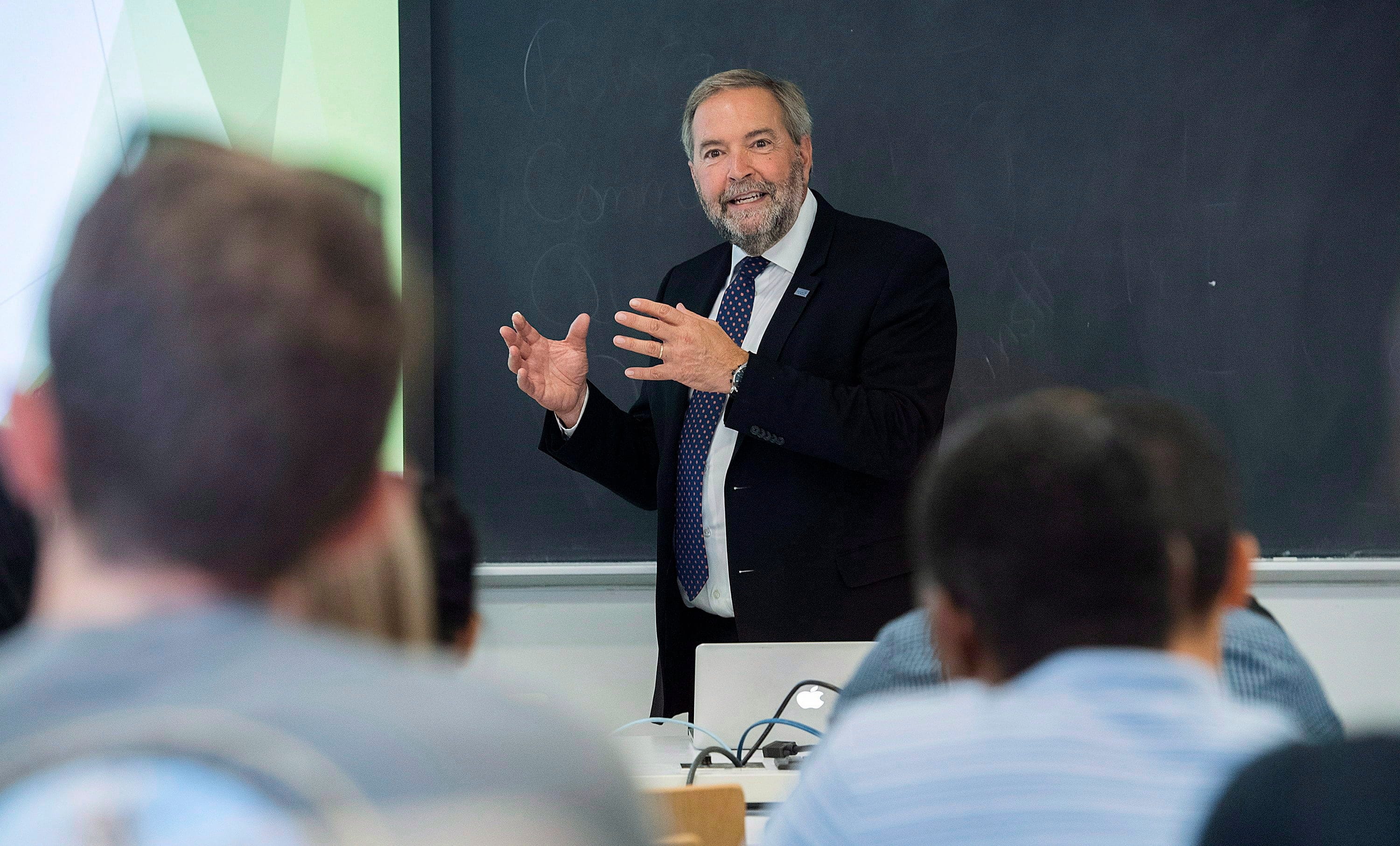 Mulcair teaching a class in September at the University of Montreal. (Graham Hughes/CP)