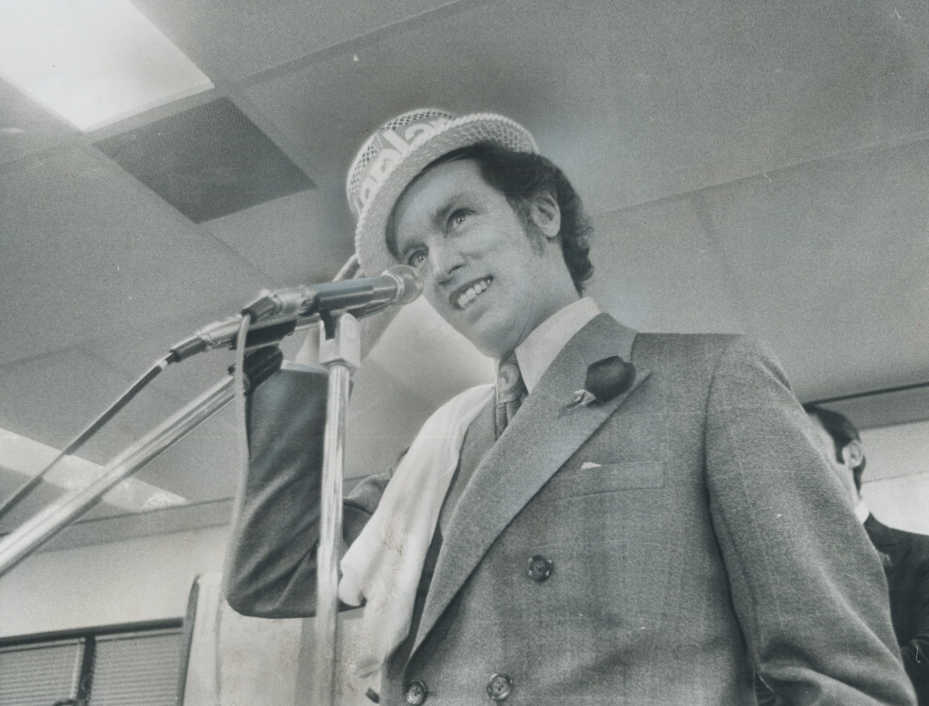 Pierre Trudeau dons a straw boater during a rally in Hamilton, Ont., in 1972 (Boris Spremo/Toronto Star via Getty Images)