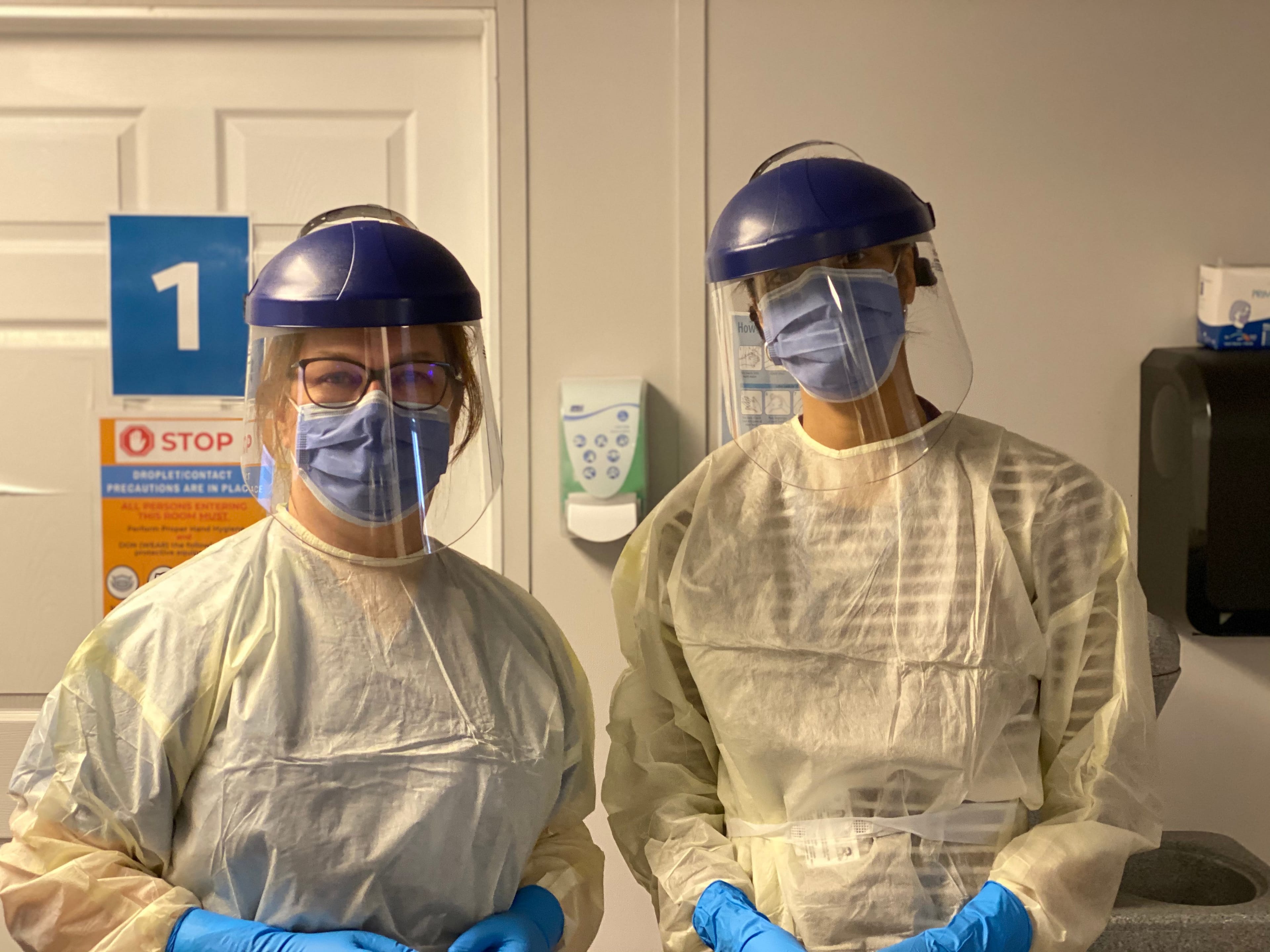 Jane Philpott and follow doctor Melanie Henry at the Markham Stouffville Hospital COVID-19 Assessment Centre. (Jane Philpott)