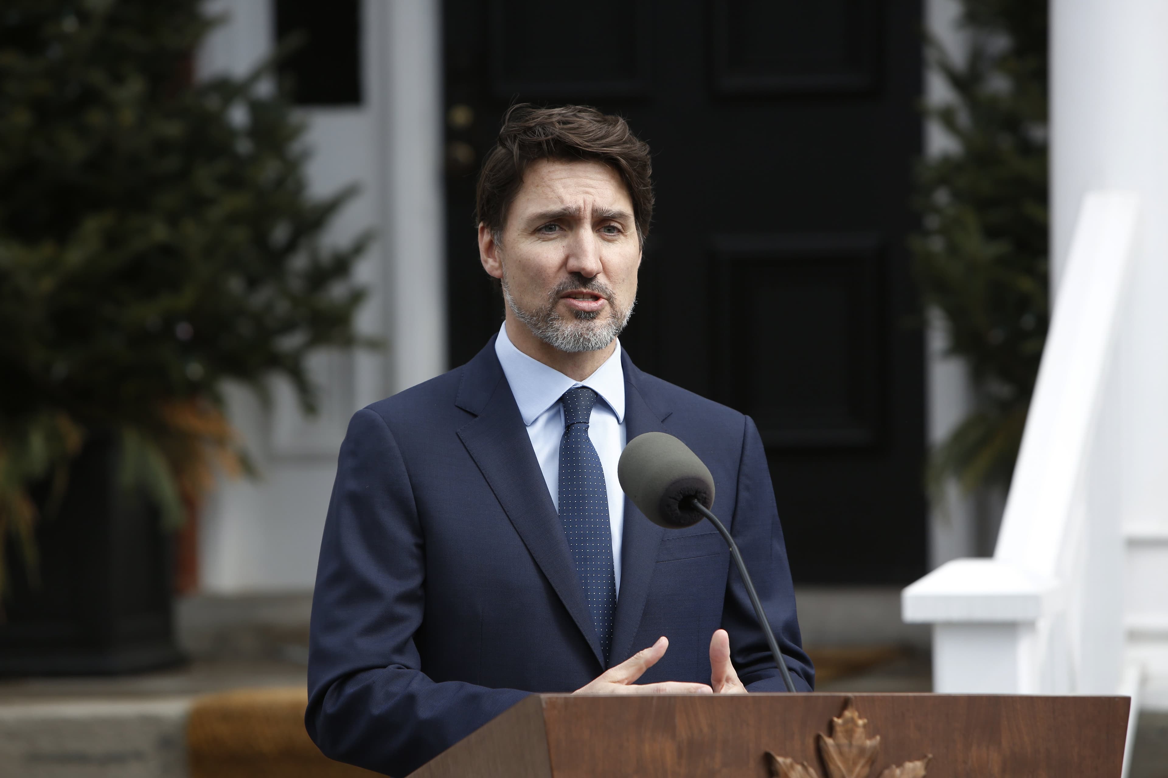 Trudeau announces sweeping border closure as coronavirus spreads: Full replay