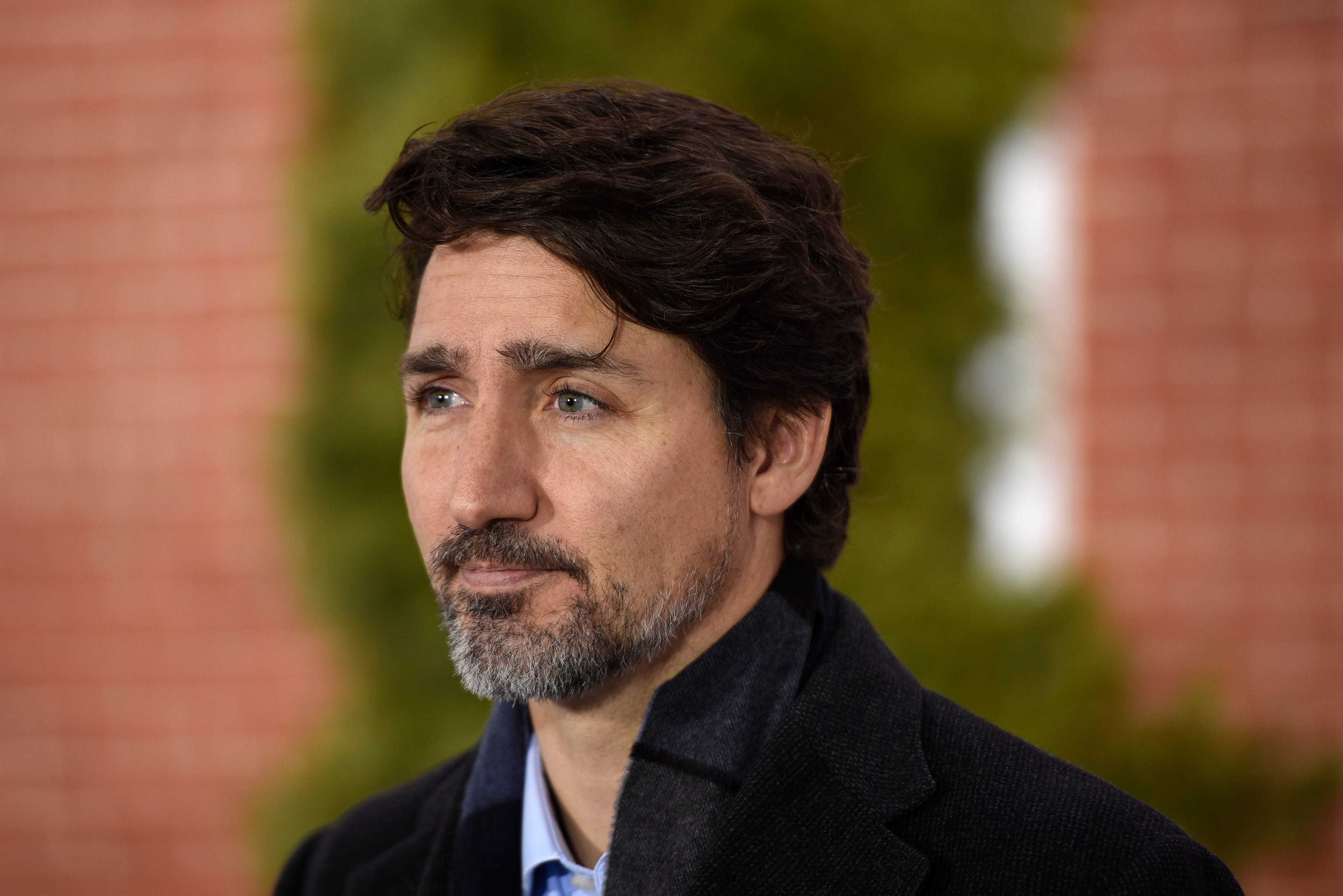 Prime Minister Justin Trudeau speaks during his daily press conference on the COVID-19 pandemic outside of his residence at Rideau Cottage in Ottawa, on Sunday, April 5, 2020. THE CANADIAN PRESS/Justin Tang