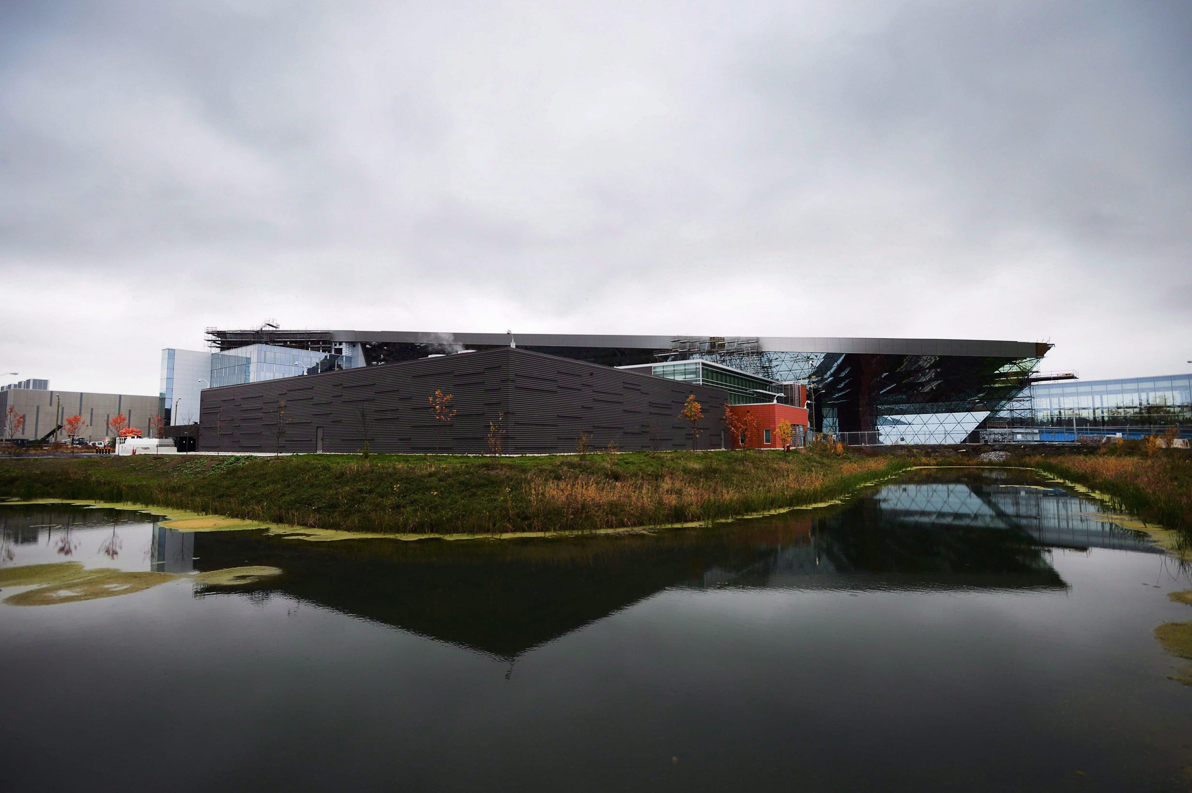 The Communications Security Establishment Canada (CSEC) complex is pictured in Ottawa on Oct. 15, 2013. (Sean Kilpatrick/CP)