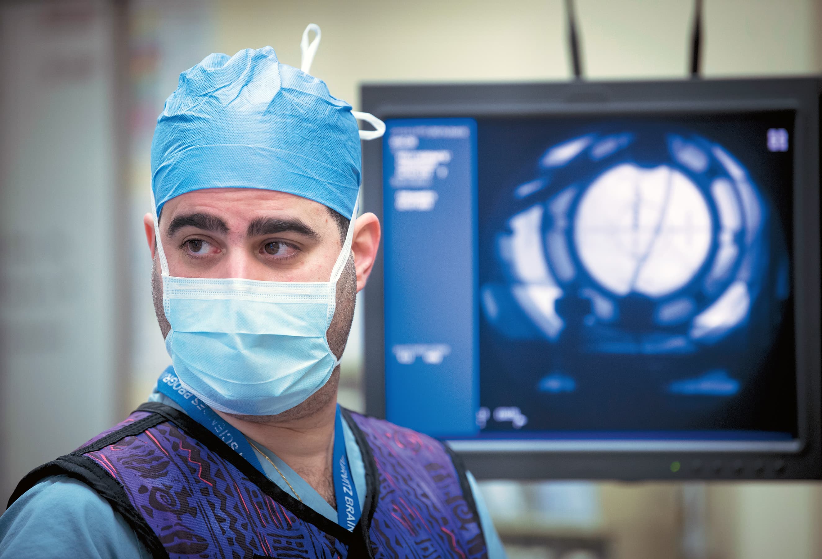 Lipsman performs deep brain stimulation on Kelly in 2019 (Courtesy of Sunnybrook Health Sciences Centre)