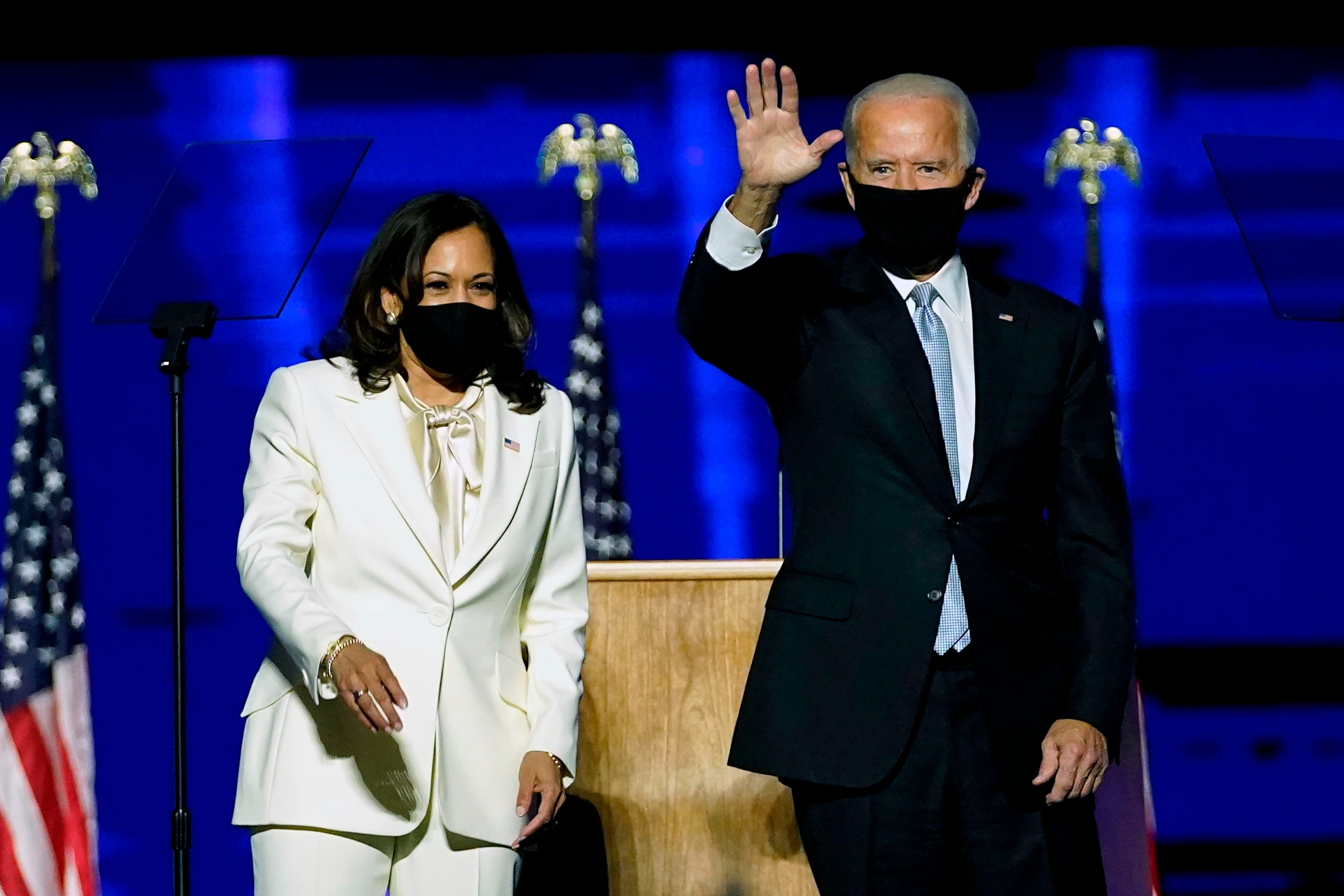 US President-elect Joe Biden and Vice President-elect Kamala Harris arrive to deliver remarks in Wilmington, Delaware, on November 7, 2020, after being declared the winners of the presidential election. (Photo by Andrew Harnik / POOL / AFP) (Photo by ANDREW HARNIK/POOL/AFP via Getty Images)