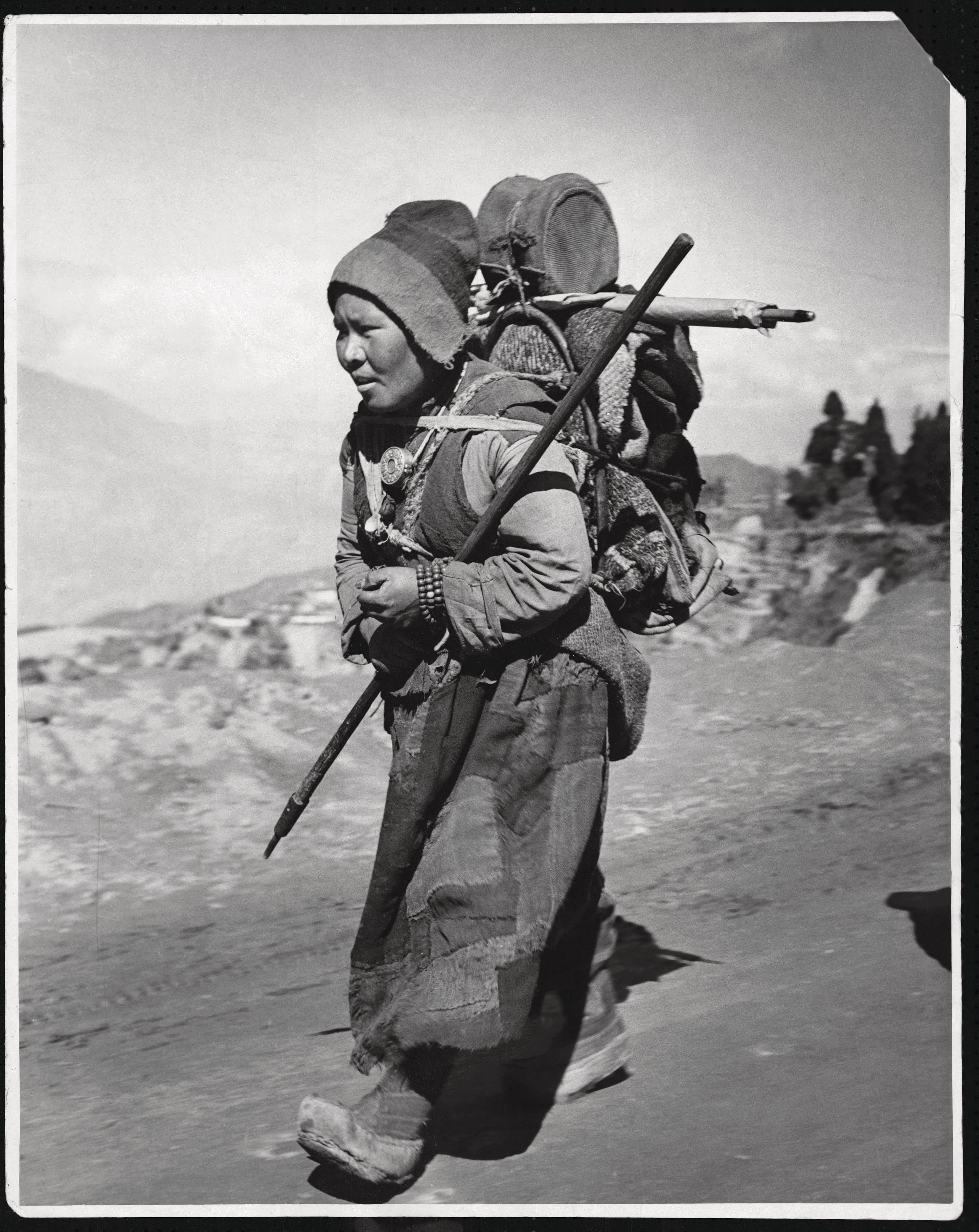 A Tibetan woman fleeing her country in 1950 (Hulton-Deutsch Collection/Corbis/Getty Images)