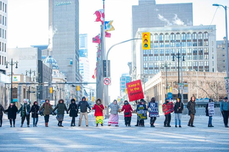 Supporters of the Wet'suwet'en nation's protest march in Winnipeg on Jan. 10, 2020 (THE CANADIAN PRESS/Mike Sudoma)
