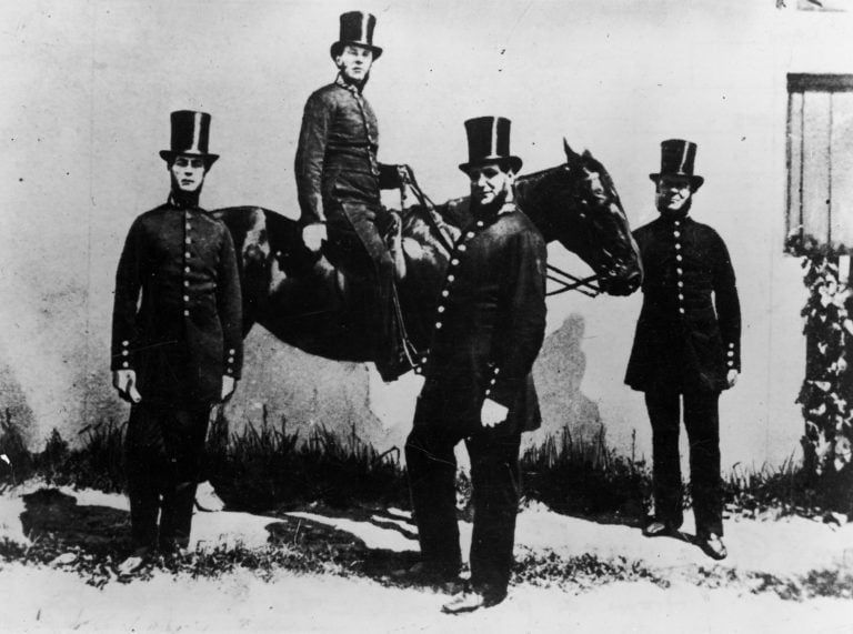 The Bow Street Horse Patrol became part of Peel’s London Metropolitan police force in 1836 (Mansell/The LIFE Picture Collection/Getty Images)