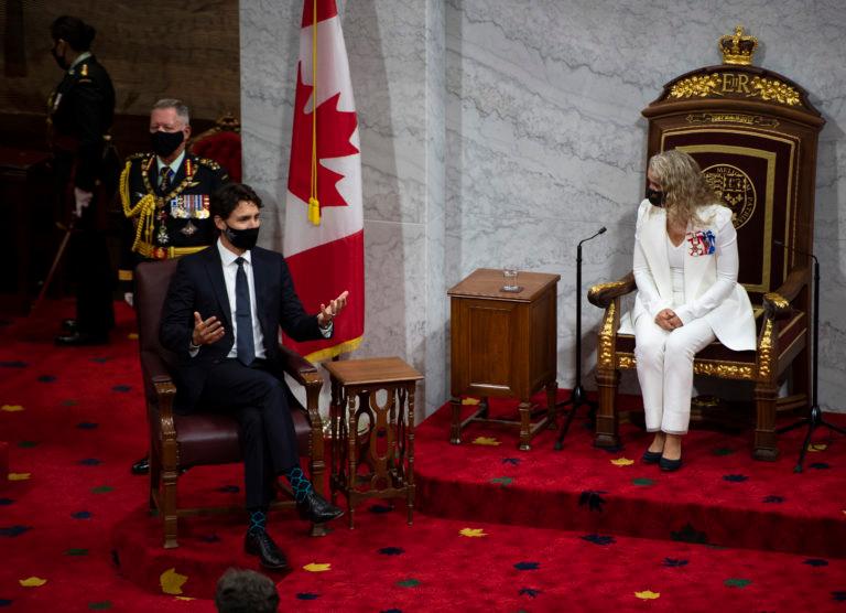 Trudeau speaks with Payette ahead of her delivery of the Speech from the Throne on Sept. 23, 2020 (Justin Tang/CP)