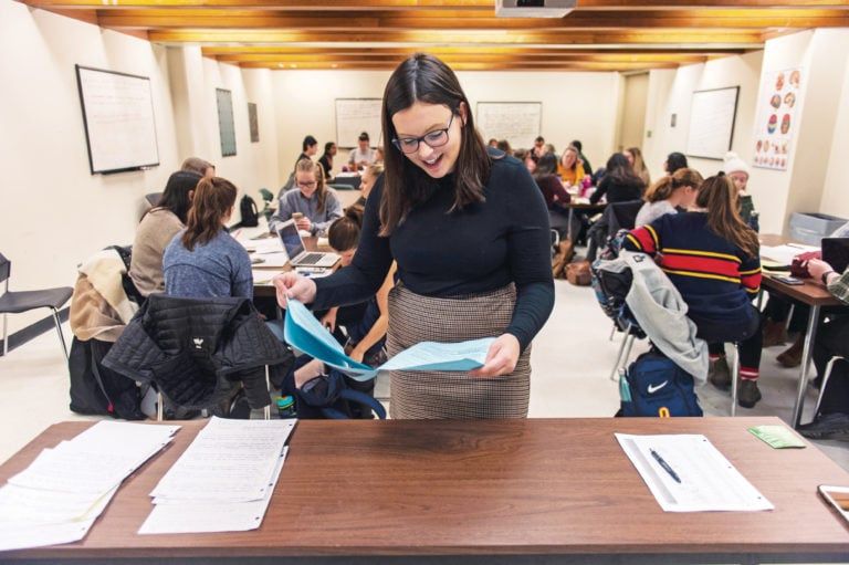 Alison Carney teaches her Psychology 100 class at Queen's University in Kingston, Ont. on March 4, 2019. During the class, the students discussed in groups how self-esteem impacts one's perception of performance in different situations. (Photograph by Andrej Ivanov)
