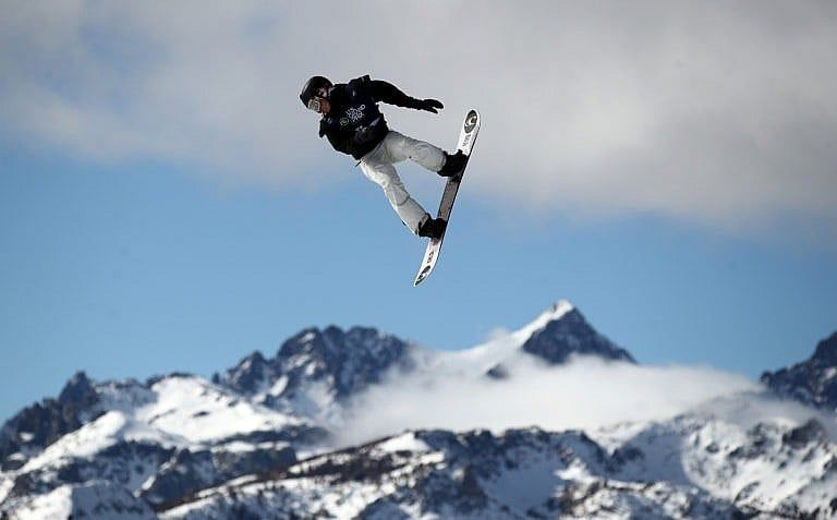 Rising star Laurie Blouin gets airborne during the U.S. Grand Prix slopestyle qualifications in 2020 (Ezra Shaw/Getty Images)